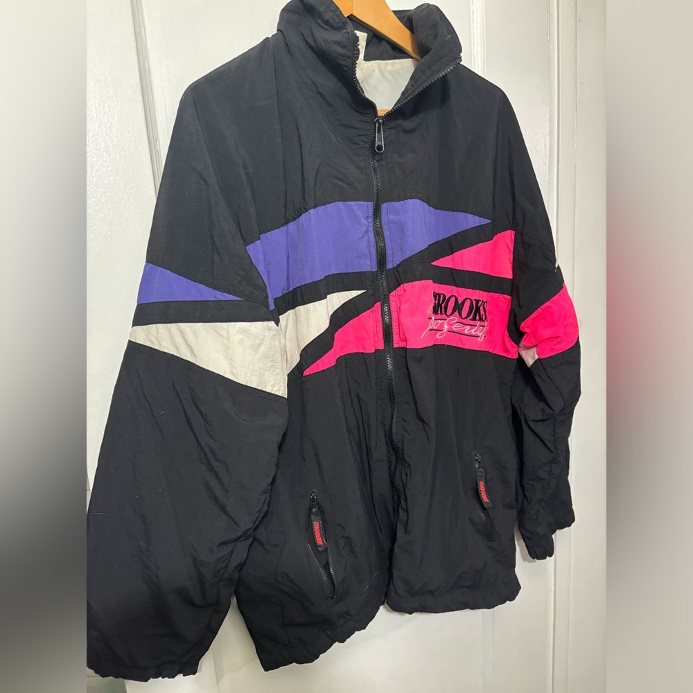 VINTAGE Brooks Running Pro Series Windbreaker Jacket Coat Black Neon